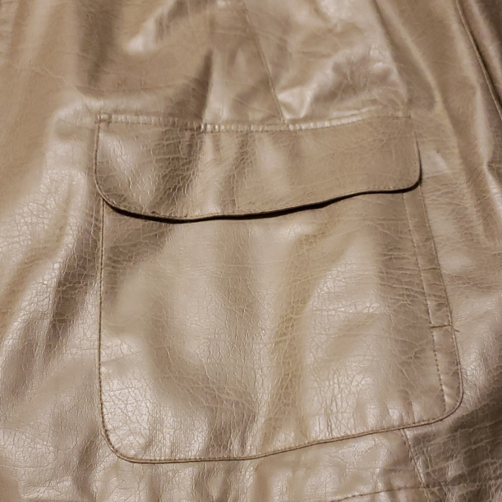 Jacket - Picture 2 of 8
